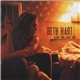 Beth Hart - Leave The Light On